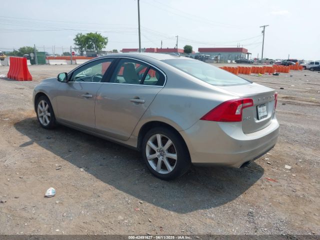 2016 VOLVO S60 YV1612TK4G1394049 Photo 2