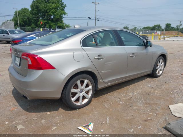 2016 VOLVO S60 YV1612TK4G1394049 Photo 3
