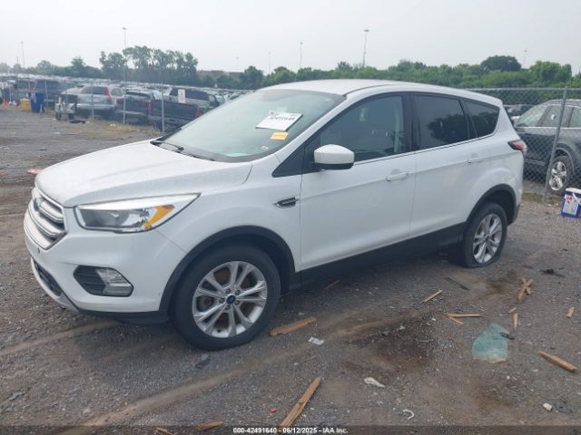 2017 FORD ESCAPE 1FMCU9GD4HUC54096 Photo 1