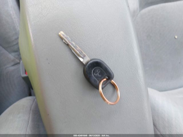 2001 MITSUBISHI GALANT 4A3AA46G81E196591 Photo 10