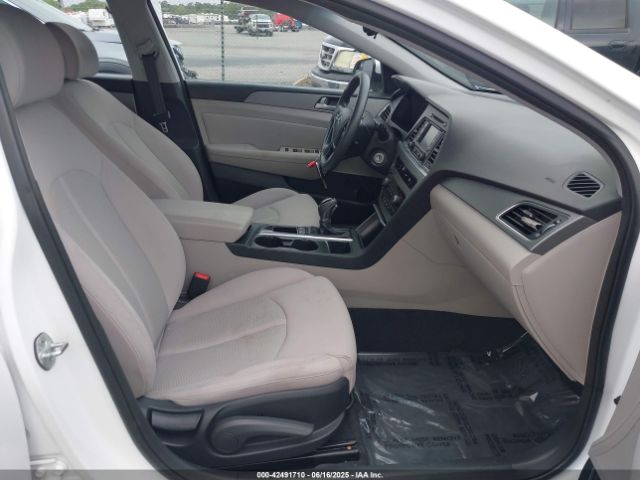 5NPE24AF6FH156517 Hyundai SONATA SE