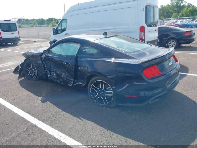 2021 FORD MUSTANG 1FA6P8CF0M5109190 Photo 2