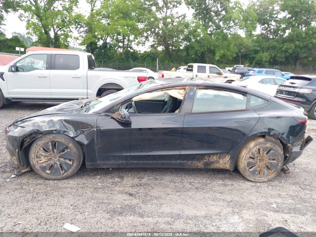 Tesla MODEL 3 2024 5YJ3E1EA3RF729159 Image 13