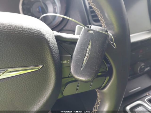2015 CHRYSLER 300 2C3CCABG9FH797104 Photo 10
