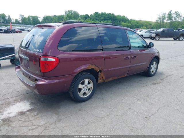2002 CHRYSLER TOWN & COUNTRY 2C4GT44L82R544451 Photo 3