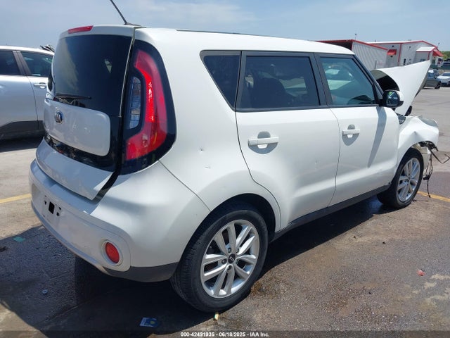 KIA g 2018 KNDJP3A57J7604293 Image 4