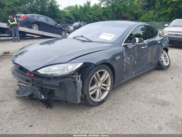 2014 TESLA MODEL S 5YJSA1H17EFP62243 Photo 1