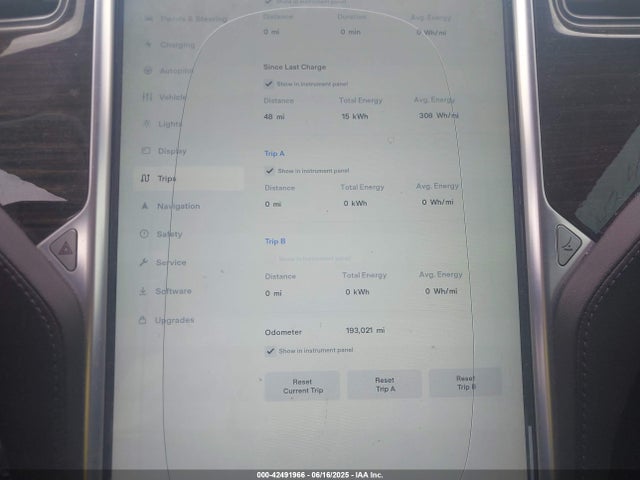 2014 TESLA MODEL S 5YJSA1H17EFP62243 Photo 6