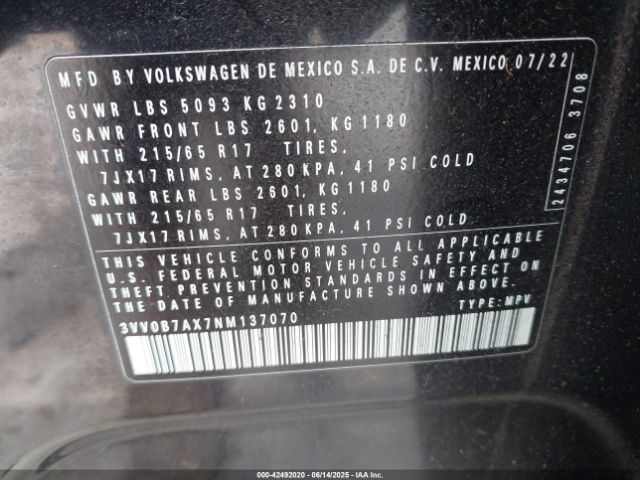 2022 VOLKSWAGEN TIGUAN 3VV0B7AX7NM137070 Photo 8