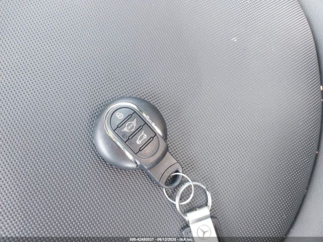 2019 MINI HARDTOP WMWXU3C57K2H54547 Photo 10