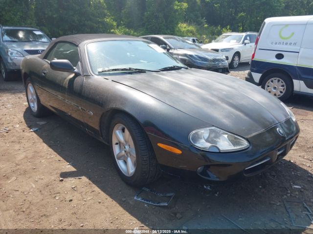 1998 JAGUAR XK8 SAJGX2241WC018425