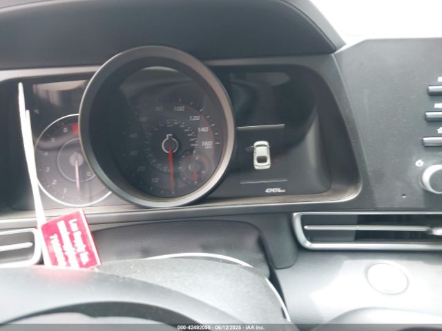 2022 HYUNDAI ELANTRA KMHLM4AG4NU225358 Photo 6