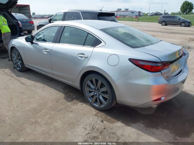 2019 MAZDA MAZDA6 JM1GL1VM5K1508369 Photo 2