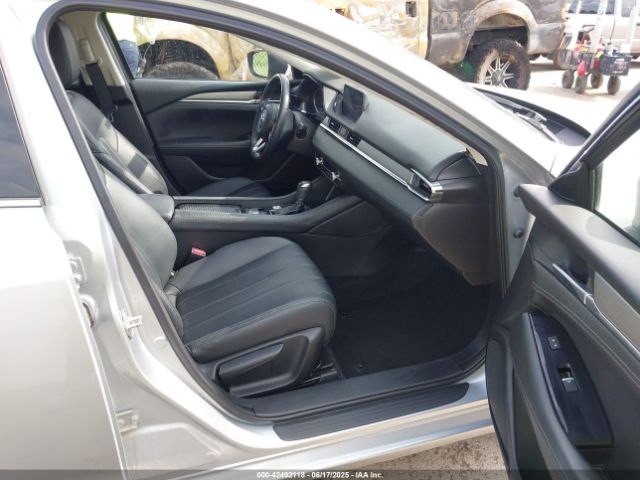 2019 MAZDA MAZDA6 JM1GL1VM5K1508369 Photo 4