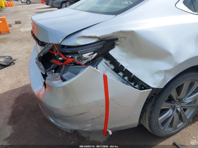 2019 MAZDA MAZDA6 JM1GL1VM5K1508369 Photo 5