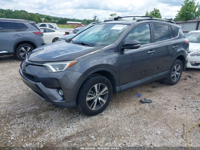 2017 TOYOTA RAV4 2T3WFREV0HW386606 Photo 1
