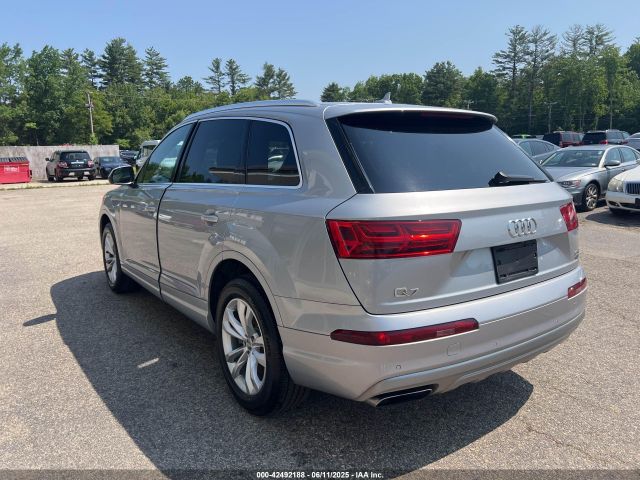 2017 AUDI Q7 WA1AAAF76HD027780 Photo 2