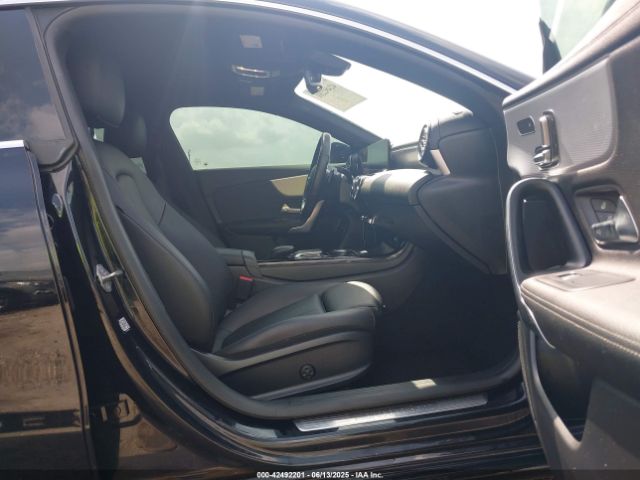 2021 MERCEDES-BENZ CLA 250 W1K5J4GB7MN186247 Photo 4