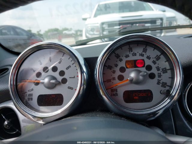 2005 MINI COOPER S WMWRE33475TD92196 Photo 6