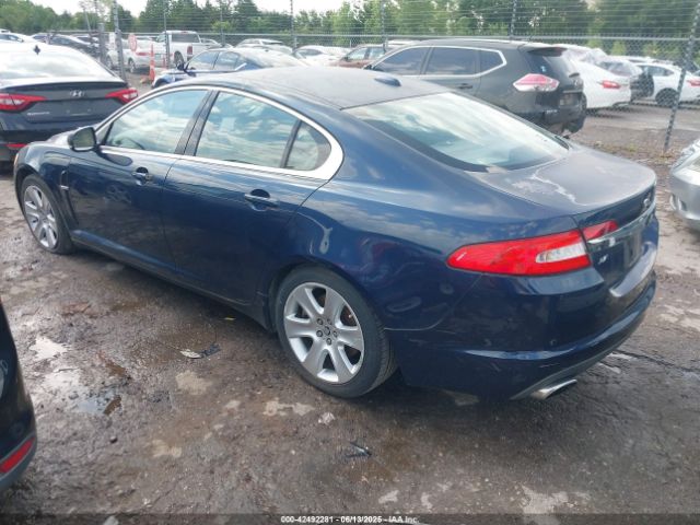 2011 JAGUAR XF SAJWA0FB1BLR87226 Photo 2