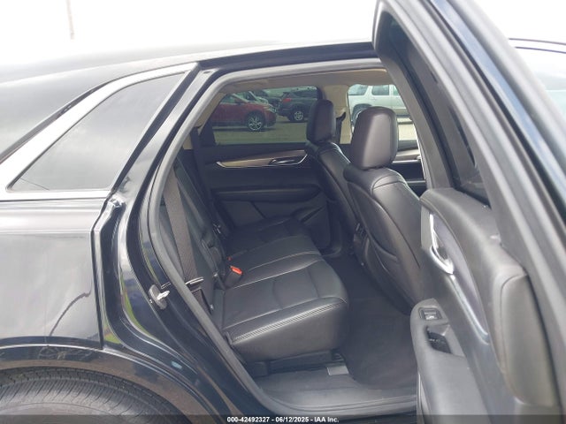 2019 CADILLAC XT5 1GYKNCRS8KZ108715 Photo 7