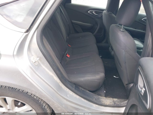 Chrysler 200 2015 1C3CCCAB5FN538120 Image 8