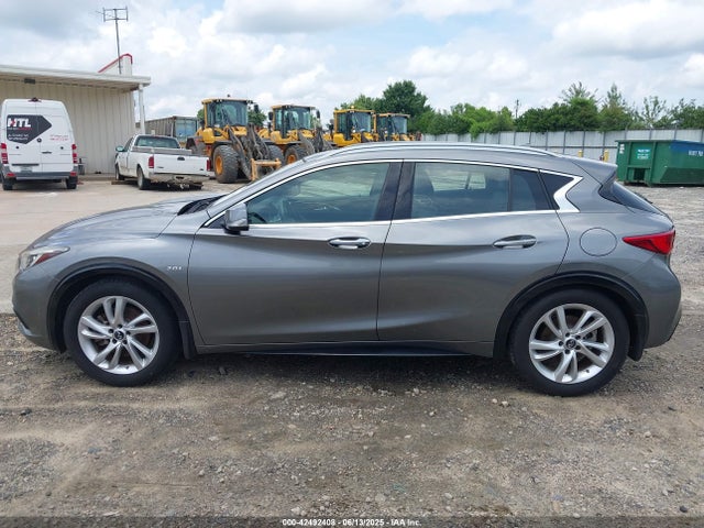 Infiniti Qx30 Luxe 2018 SJKCH5CP2JA004555 Image 14