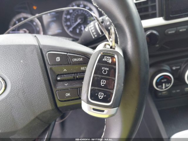 2022 HYUNDAI VENUE KMHRC8A3XNU151557 Photo 10