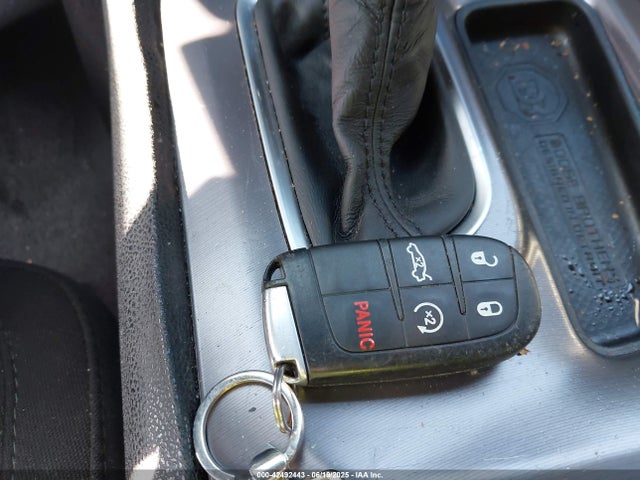 Dodge 2019 2019 2C3CDXBG0KH523221 Image 11