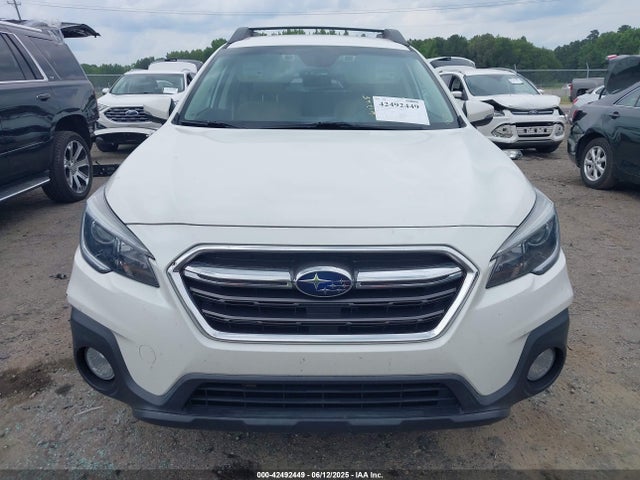 Продаж на аукціоні авто 2018 Subaru Outback 2.5i Premium, vin: 4S4BSAFC6J3390608, номер лоту: 42492449