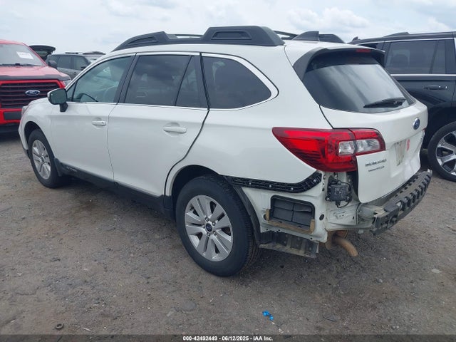 Продаж на аукціоні авто 2018 Subaru Outback 2.5i Premium, vin: 4S4BSAFC6J3390608, номер лоту: 42492449