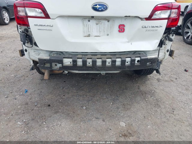 Продаж на аукціоні авто 2018 Subaru Outback 2.5i Premium, vin: 4S4BSAFC6J3390608, номер лоту: 42492449