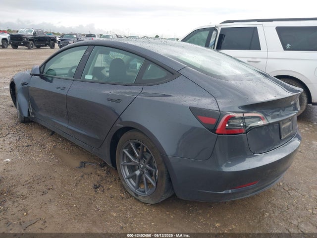 2023 TESLA MODEL 3 5YJ3E1EA7PF701264 Photo 2