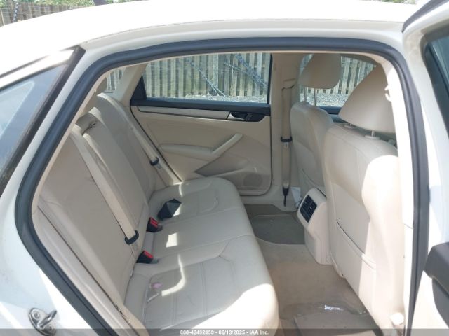 2014 VOLKSWAGEN PASSAT 1VWBT7A35EC057749 Photo 7