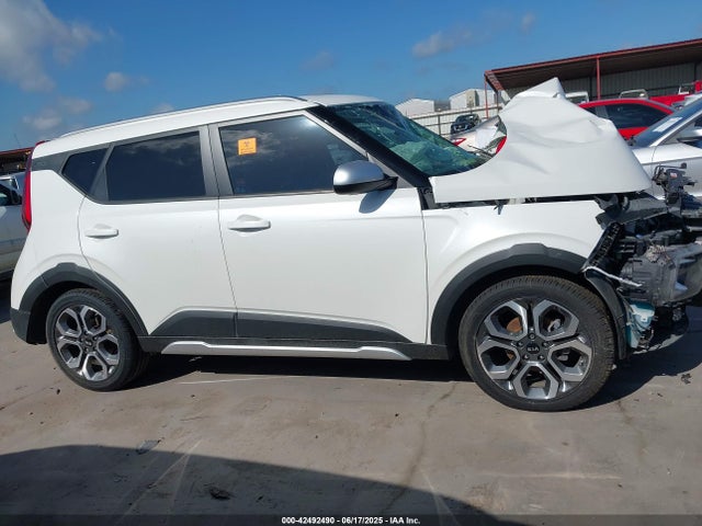 KNDJ23AU7L7714110 KIA mpi nu