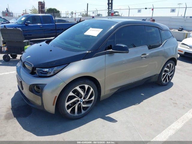 BMW I3 2016 WBY1Z4C54GV506225 Image 2