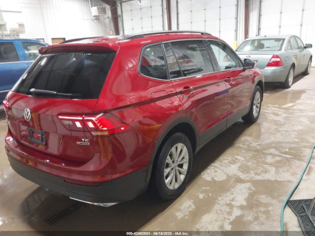 2018 VOLKSWAGEN TIGUAN 3VV0B7AX5JM104191 Photo 3