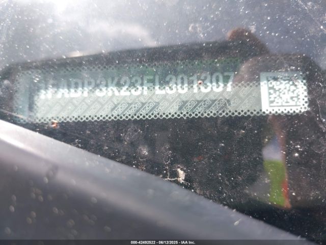 1FADP3K23FL301307 Ford FOCUS SE