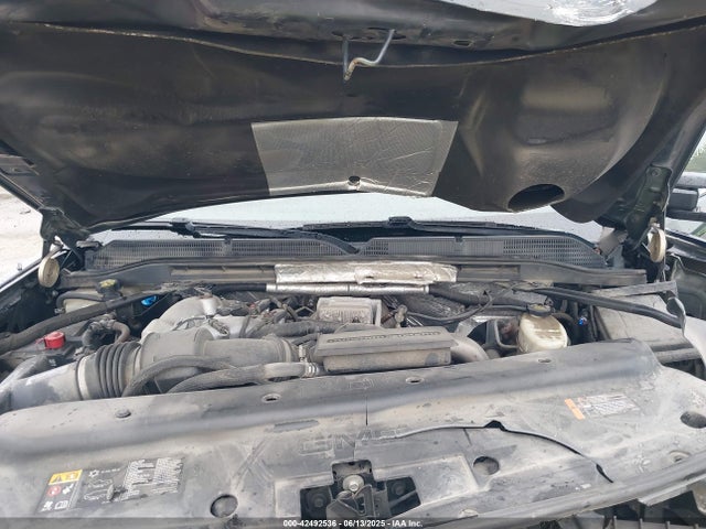 1GT12UEY9HF107061 GMC l5p - direct injection, duramax, gen 5, var 1