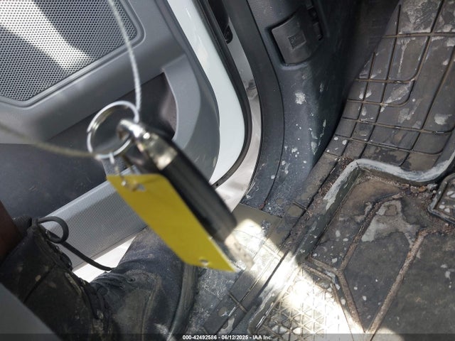 Ford 2.7l-4v 2024 1FTMF1KP5RKF59240 Image 11