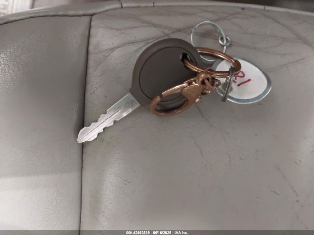 2005 CHRYSLER PACIFICA 2C8GF684X5R648271 Photo 10