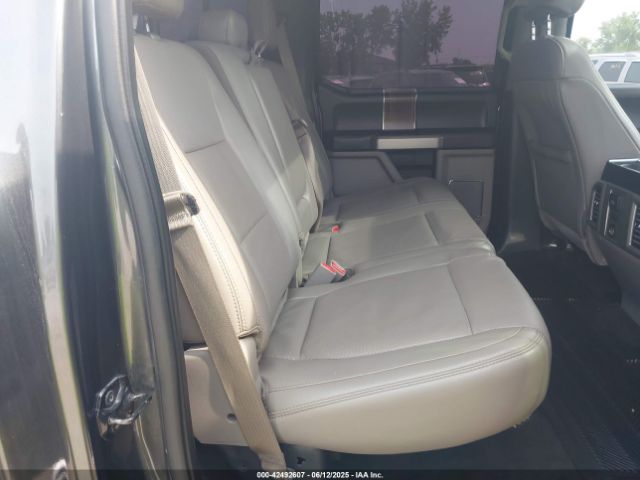 1FTEW1EG9GFA58647 Ford F-150 Lariat