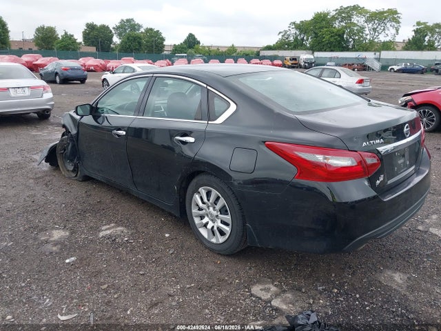 Nissan 2018 2018 1N4AL3AP3JC295190 Image 3