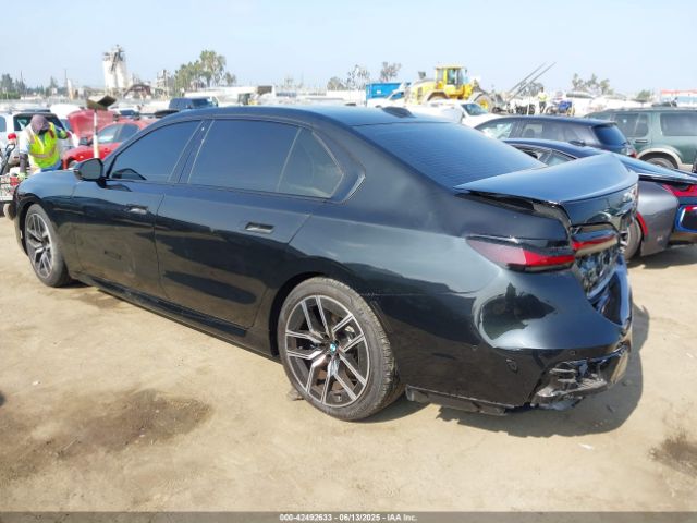 2024 BMW 740 WBA23EH05RCR28543 Photo 2