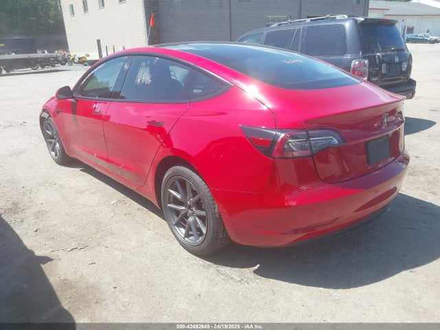2021 TESLA MODEL 3 5YJ3E1EA5MF043407 Photo 2