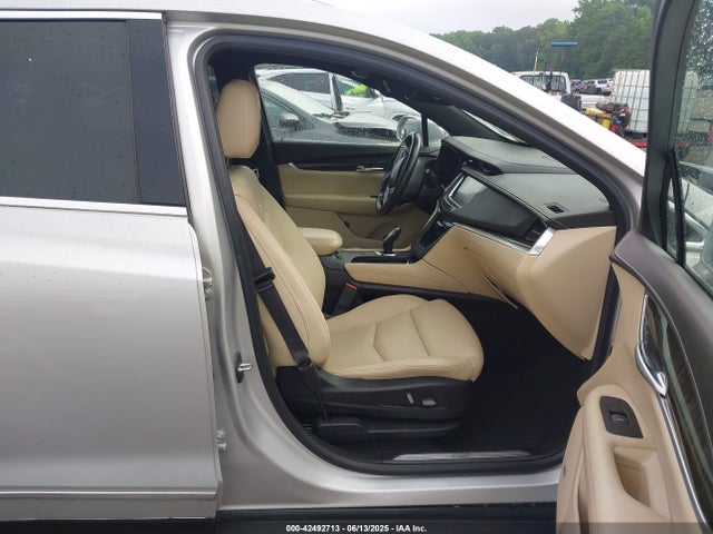 2019 CADILLAC XT5 1GYKNARS9KZ106394 Photo 4