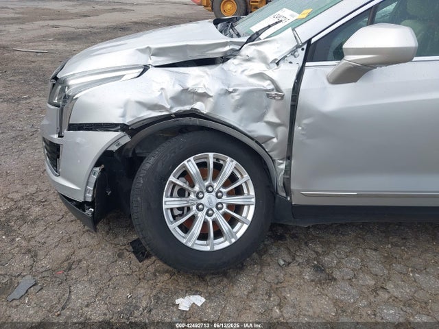 2019 CADILLAC XT5 1GYKNARS9KZ106394 Photo 5