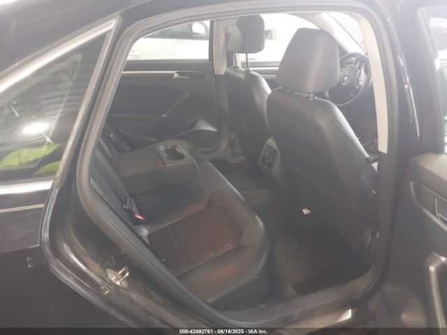 2018 VOLKSWAGEN PASSAT 1VWBA7A38JC032988 Photo 7