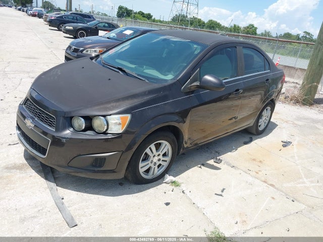 1G1JC5SH9F4108042 Chevrolet Sonic Lt Auto