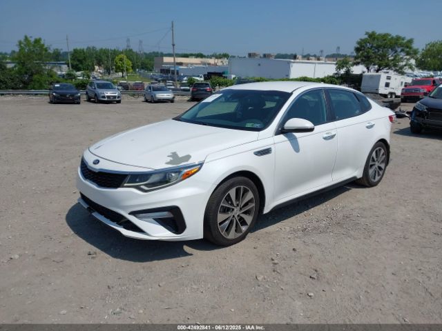 2019 KIA OPTIMA 5XXGT4L35KG297478 Photo 1